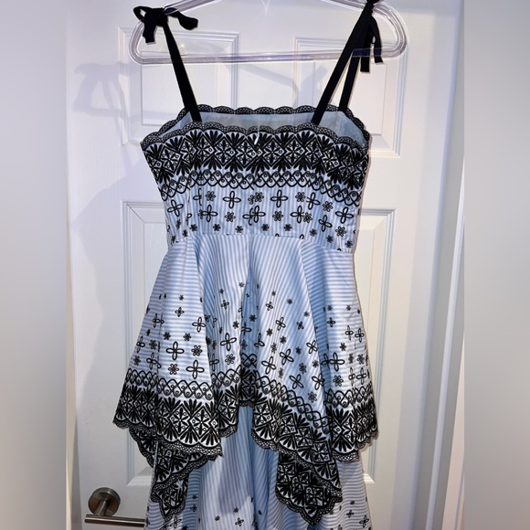 AMUR Leslie dress size 8 - Picture 9 of 11